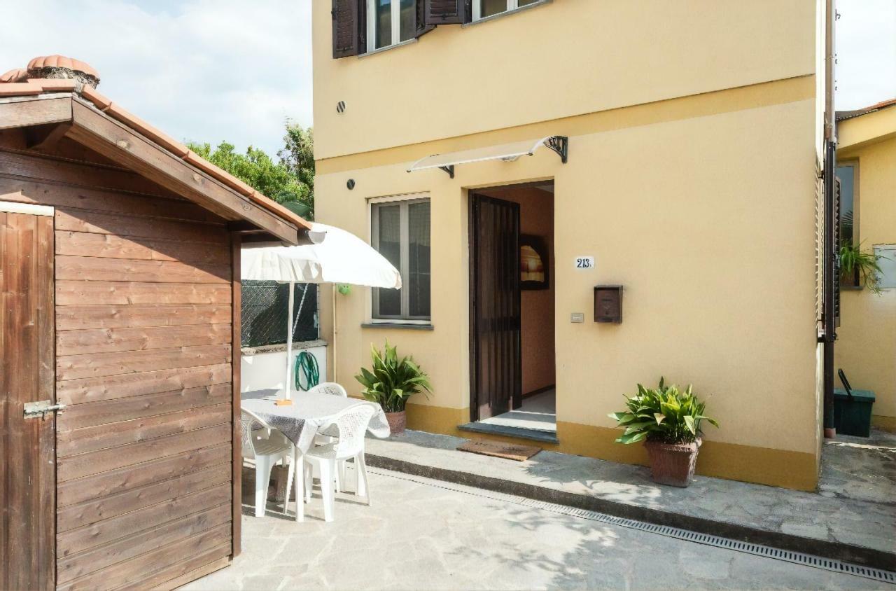 La Casina Gialla Independent House - Near The Walls Lucca Eksteriør billede